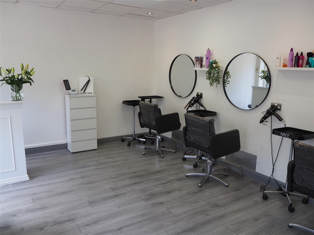HAIR SALON in Leeds