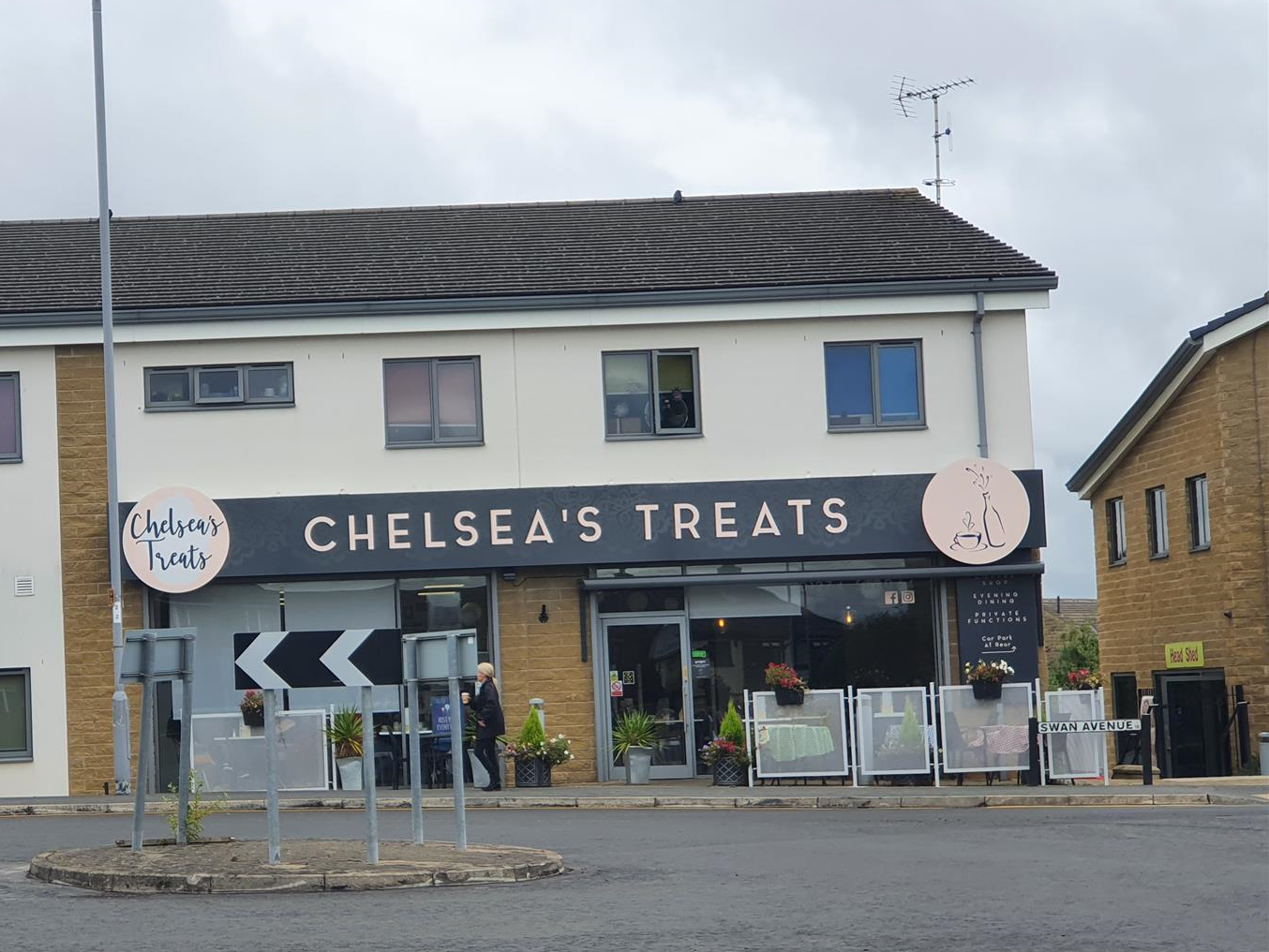 Chelsea's Treats - LICENSED COFFEE SHOP / CAFE
