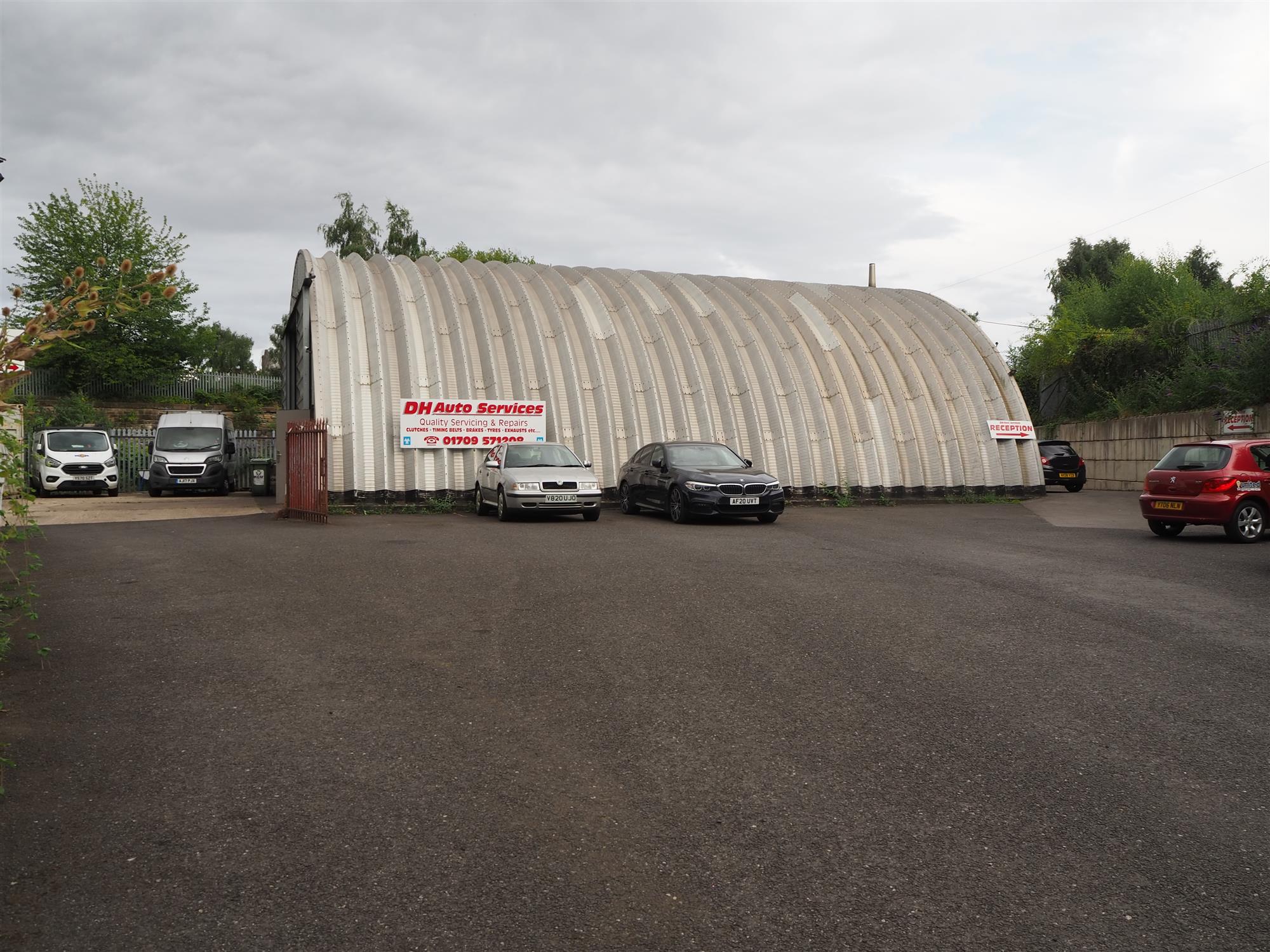 MOT STATION AND MOTOR VEHICLE REPAIRS AND TYRES