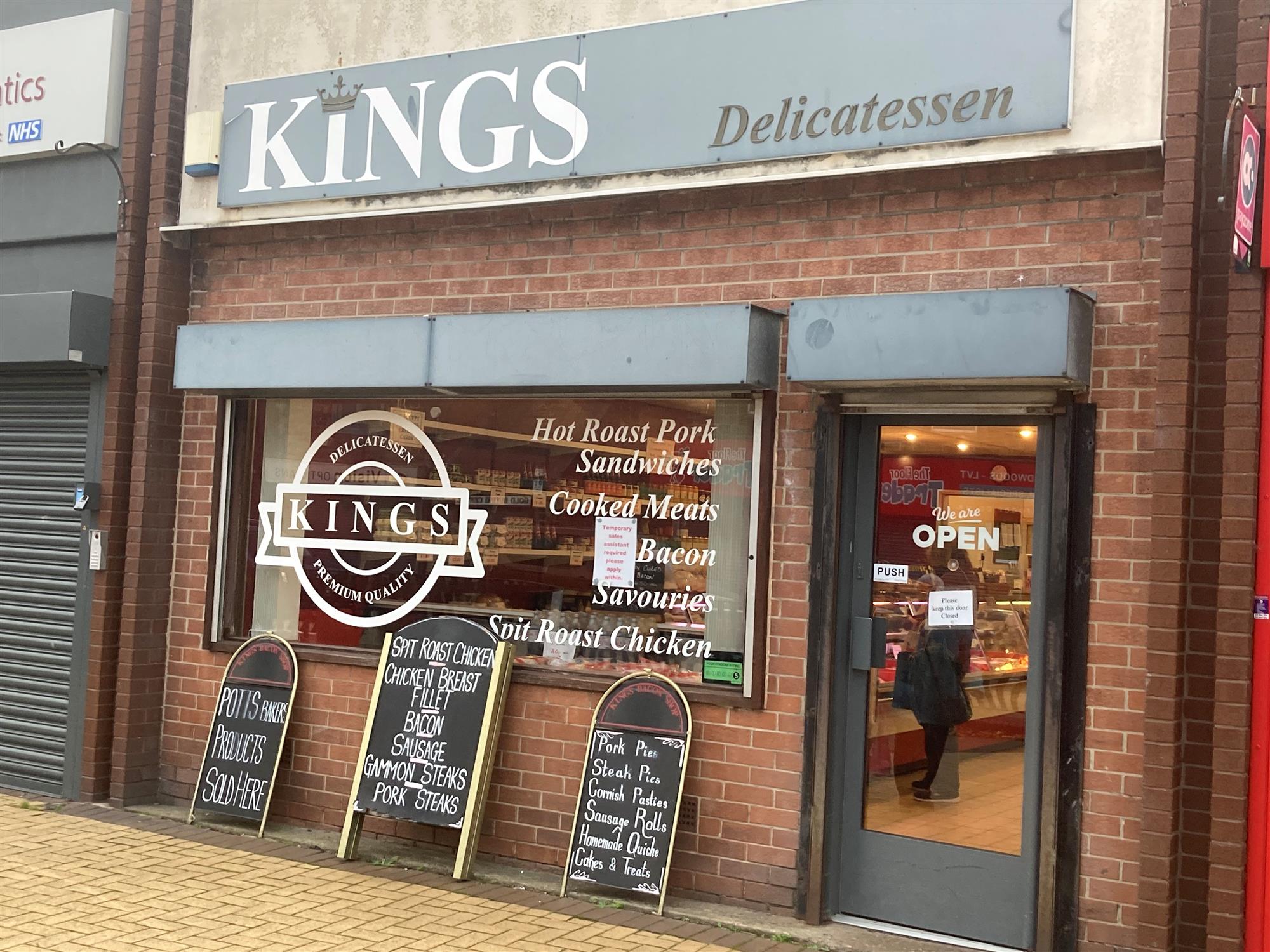 DELI AND SANDWICH BAR
