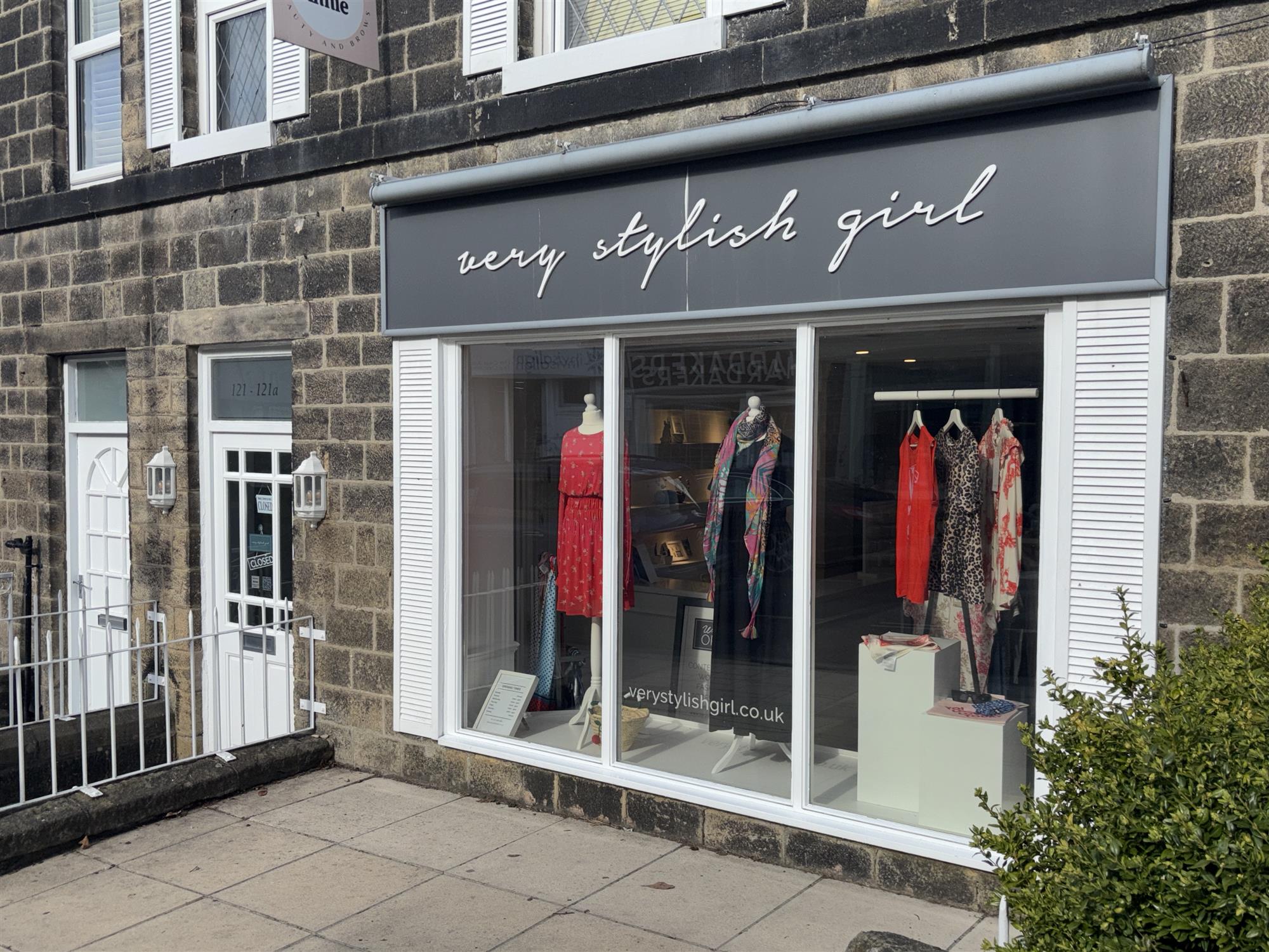 LADIES FASHIONS BUSINESS