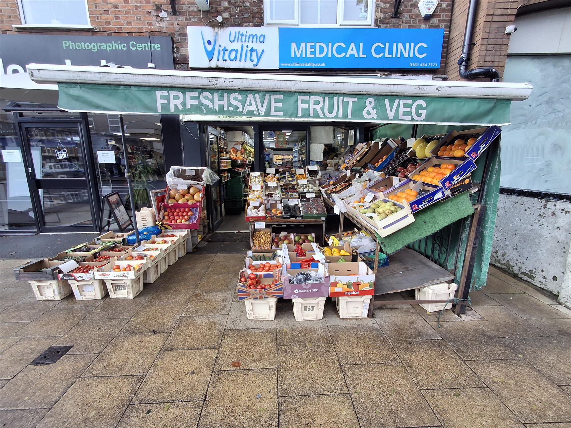 FRUIT AND VEG SHOP