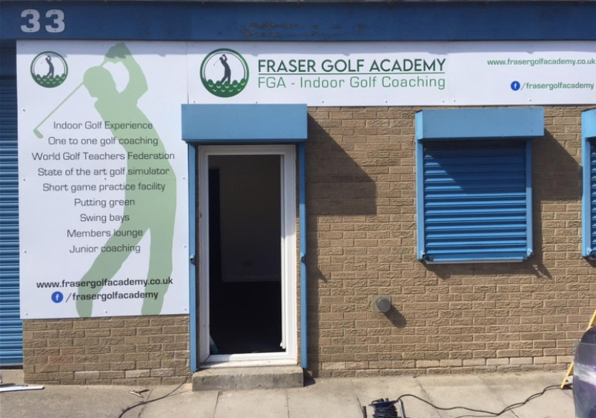 GOLF SIMULATOR, ACADEMY AND LICENSED BAR