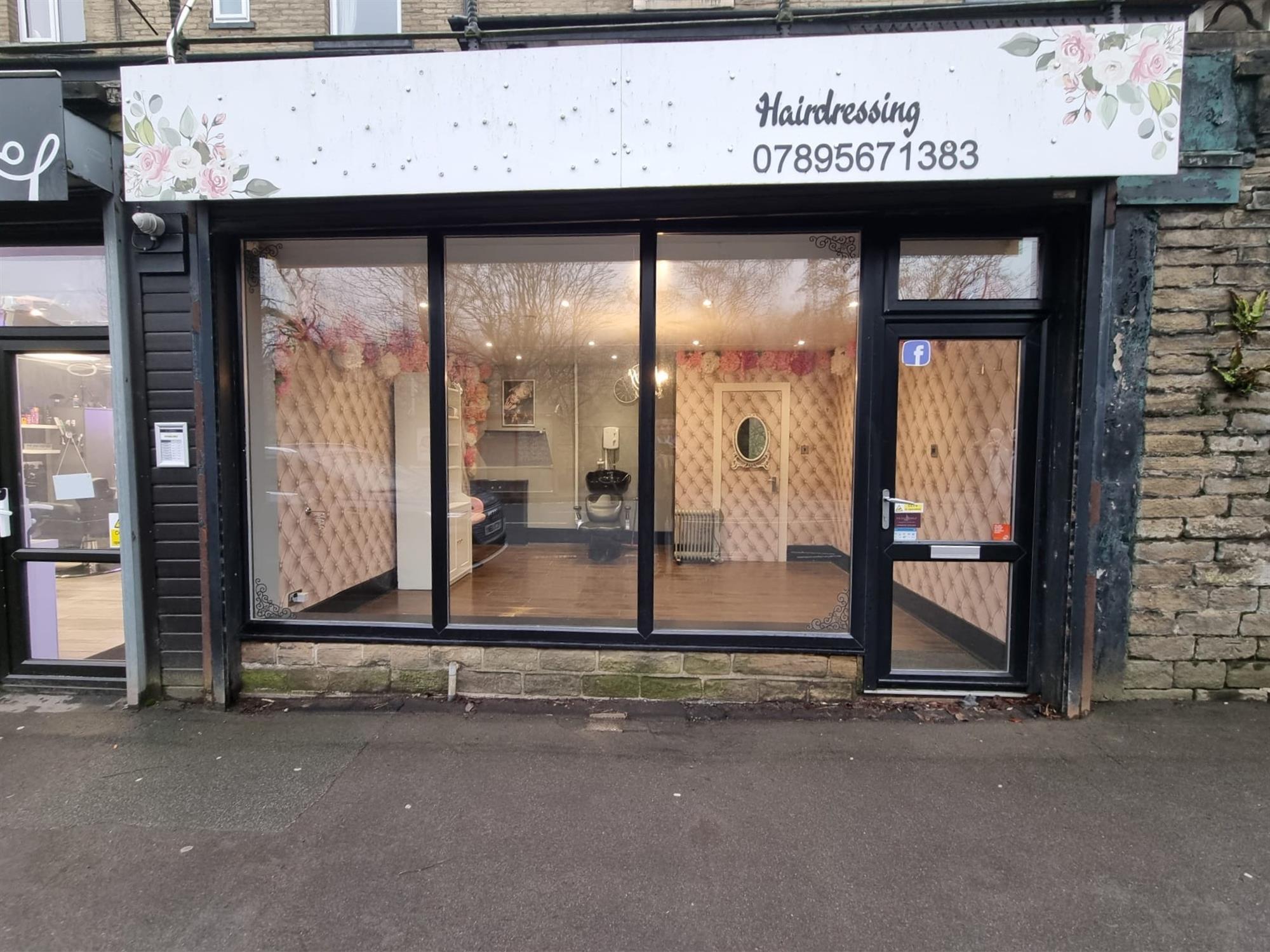 Hair Salon, Closed at Present, in Halifax to Let.