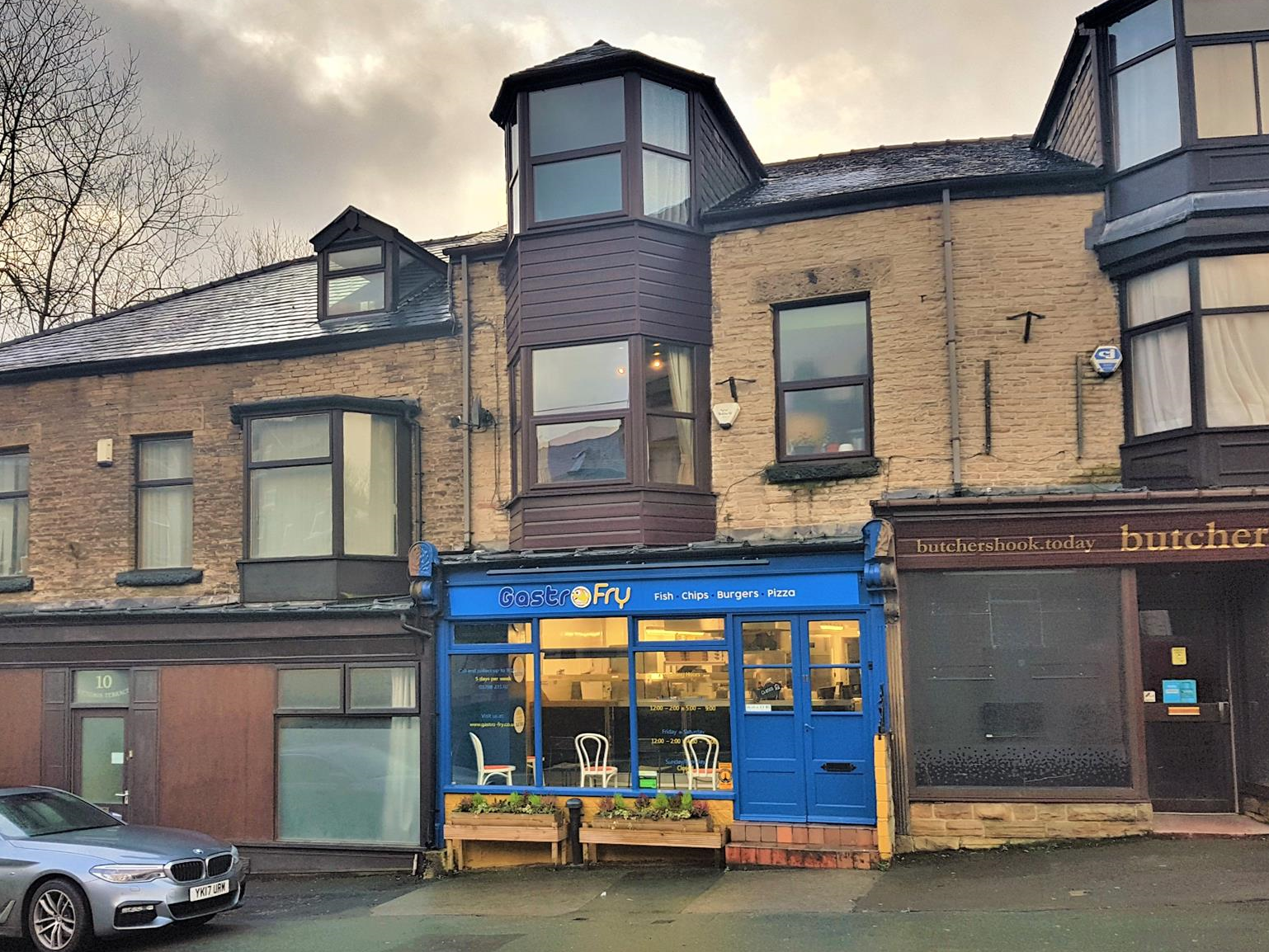 CHIPPY / HOT FOOD TAKEAWAY WITH THREE BED ACCOMMODATION