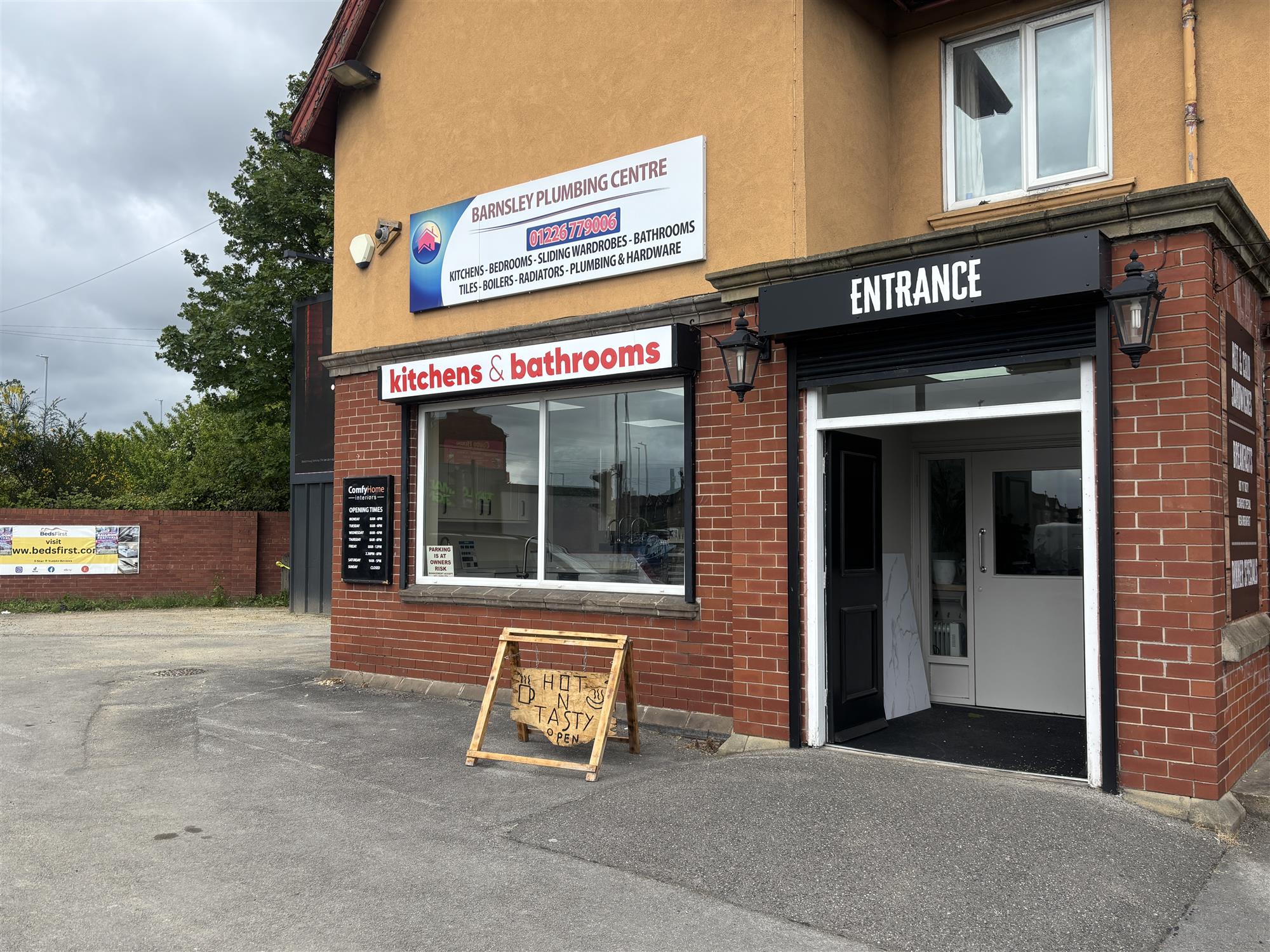 KITCHEN AND BATHROOM RETAIL BUSINESS